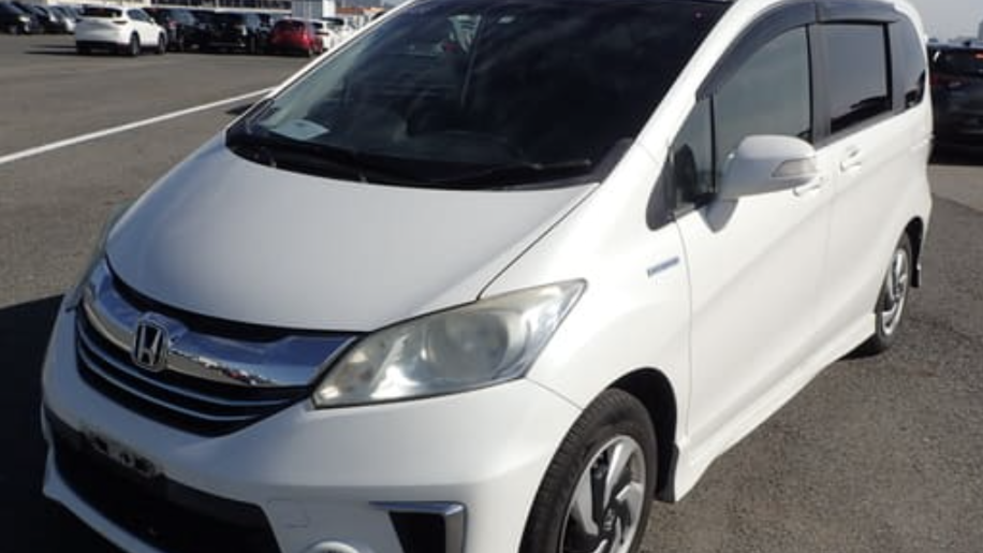Freed Hybrid 2015